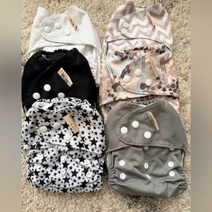 Cloth Diapers  Set of 6 neutral patterns